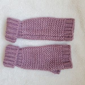 Mossimo Lavender/Purple Fingerless Mittens Gloves